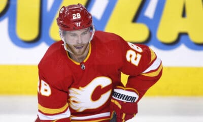 lindholm nhl trade avalanche