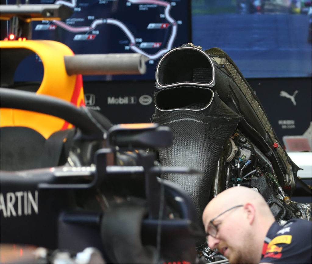 Red_Bull_R01MEL_air_intake